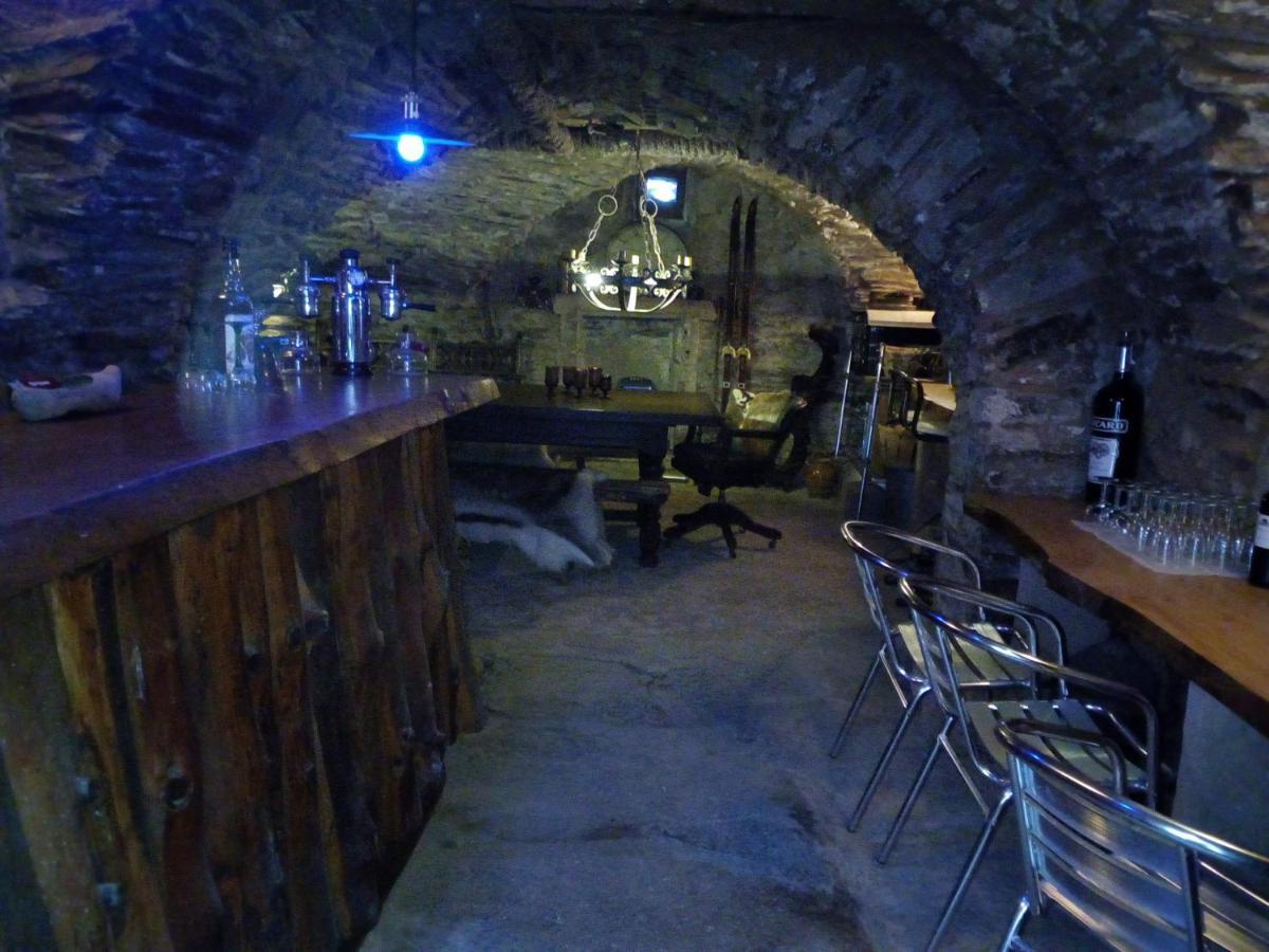 The Tavern Castelnau-Pégayrols Екстериор снимка